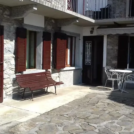 Casa Vacanze Sul Lago Appartement *